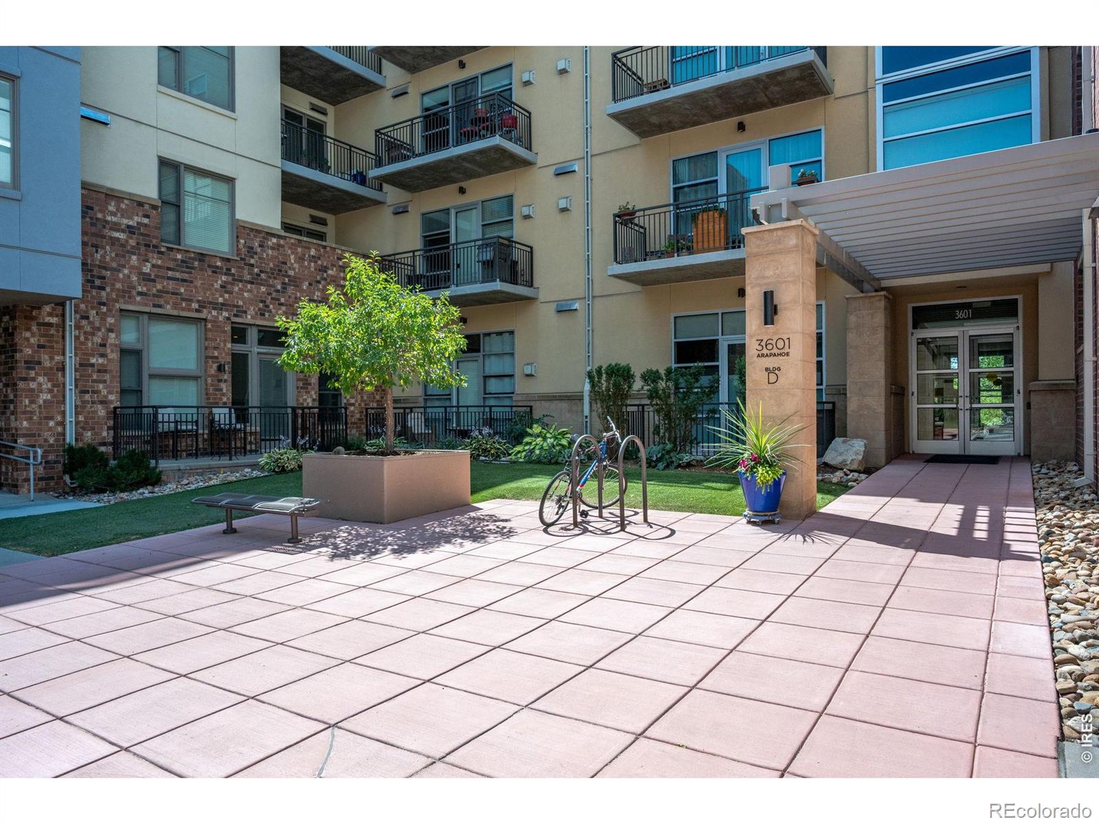 3601 Arapahoe Avenue Unit 424