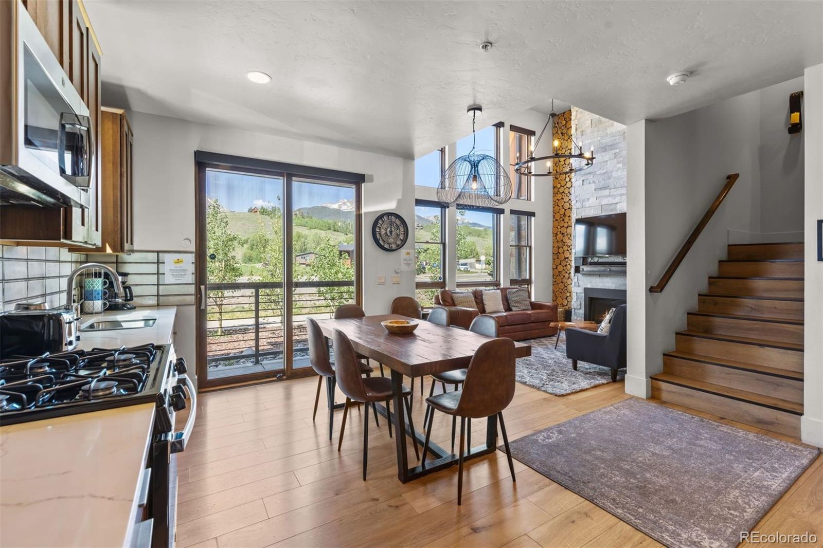 1060 Blue River Parkway Unit 102
