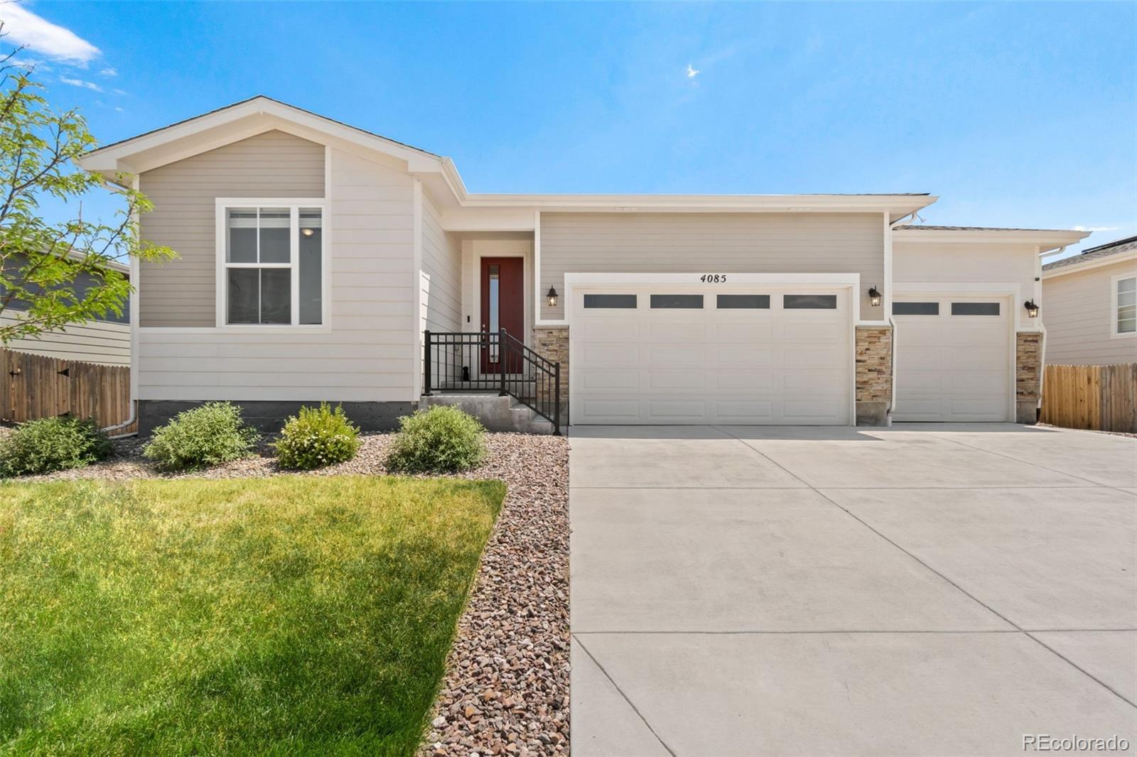 4085 Castle Vista Drive