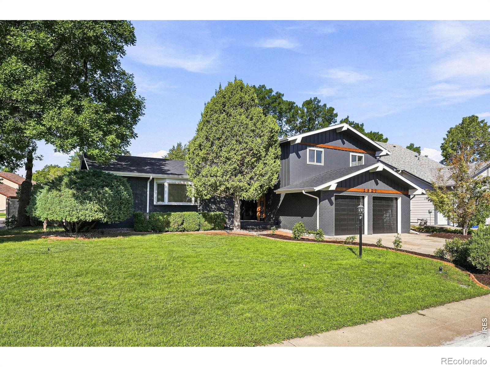 2927 Glendevey Drive