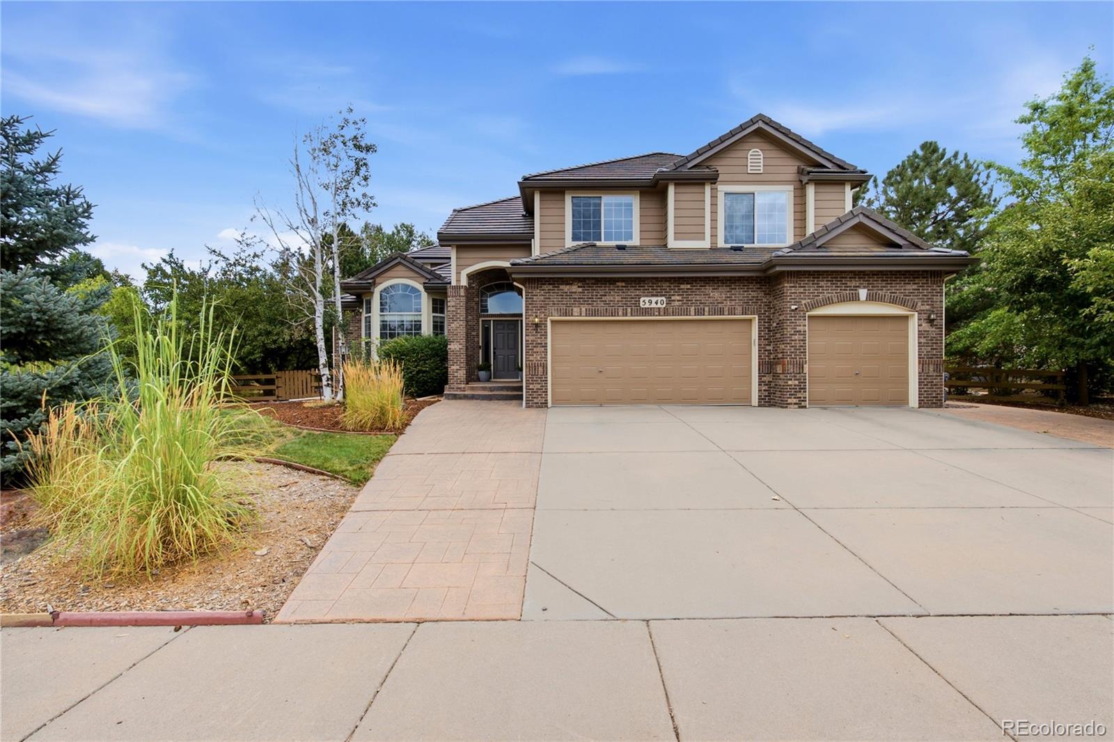 5940 S Mobile Court