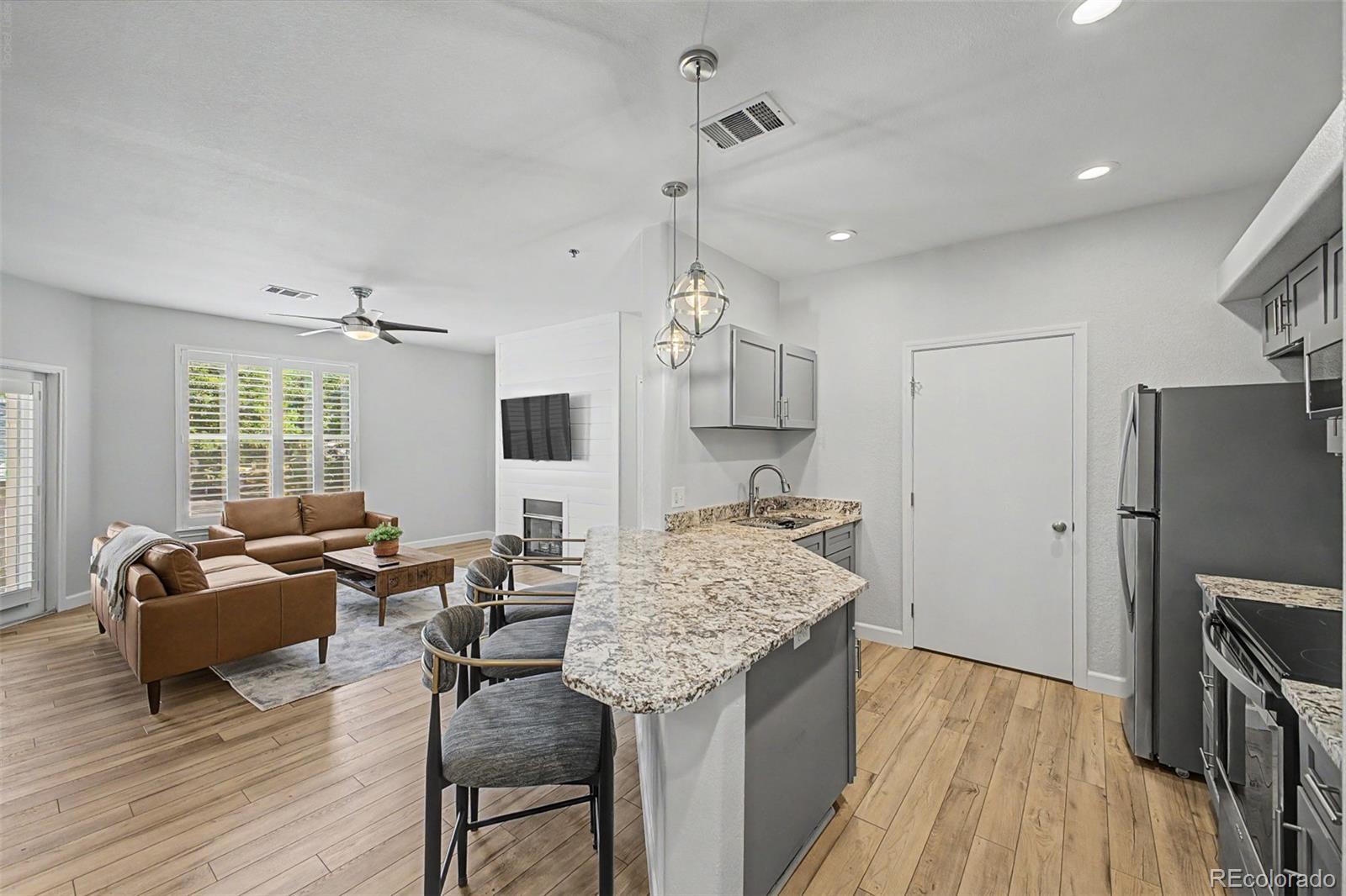 6005 Castlegate Drive Unit B22