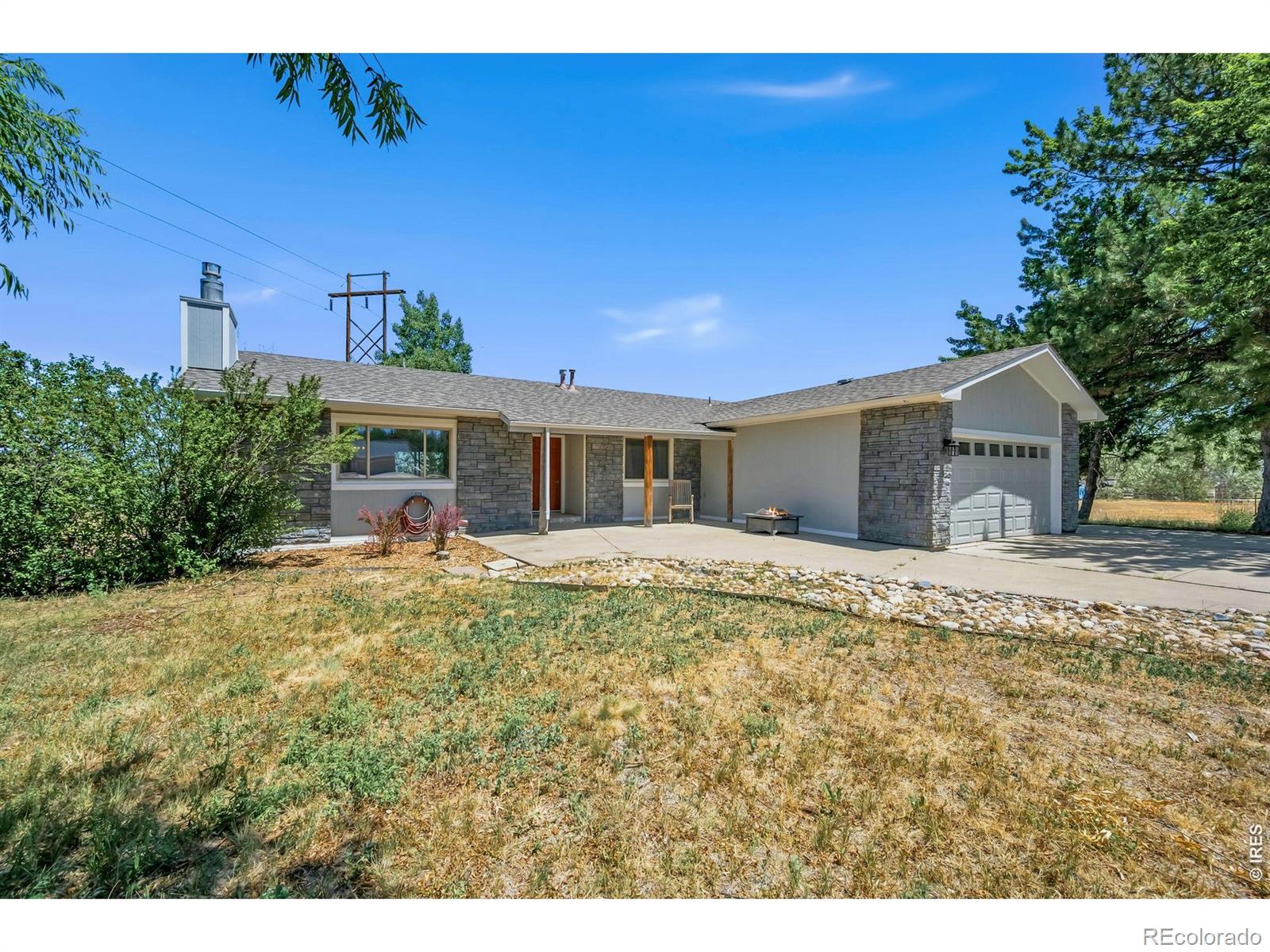 5005 Swainsona Drive