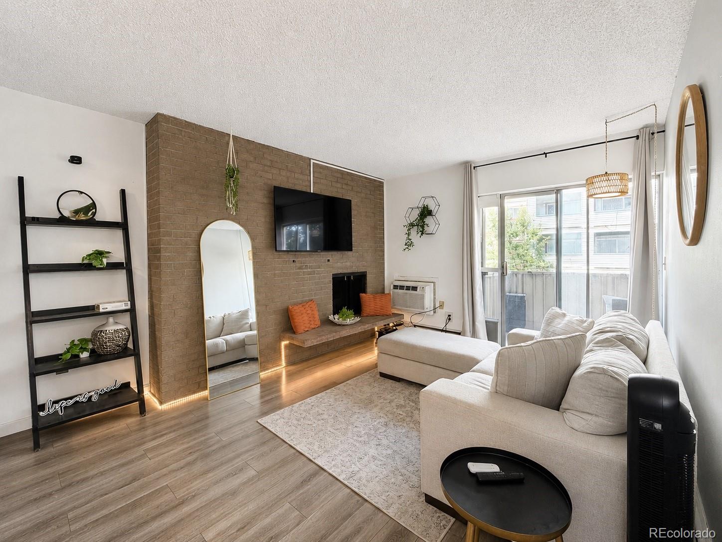 4110 Hale Parkway Unit 2C