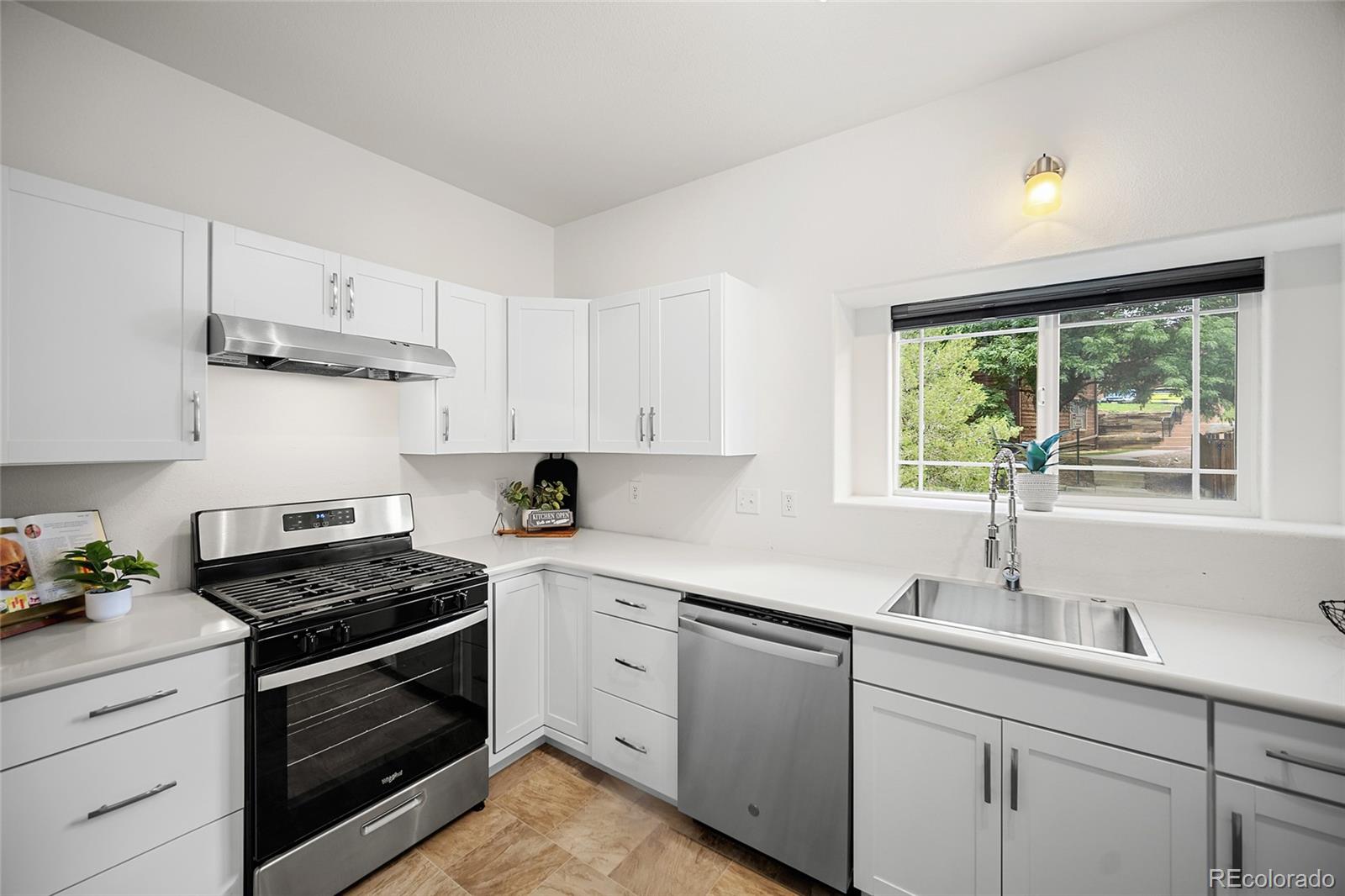 1495 Madison Ridge Heights Unit A