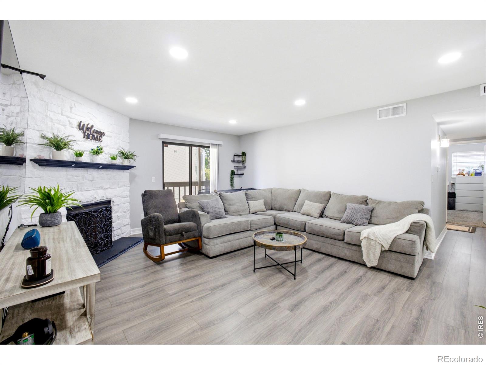 8225 Fairmount Drive Unit 105