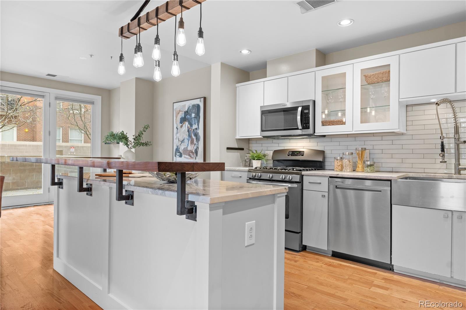 1630 N Clarkson Street Unit 110