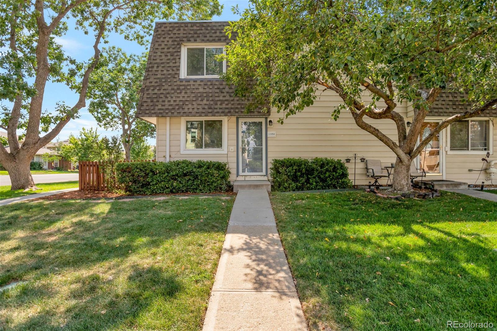 1195 S Oneida Street Unit A