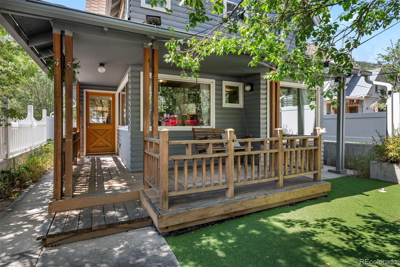 45 Colorado Boulevard