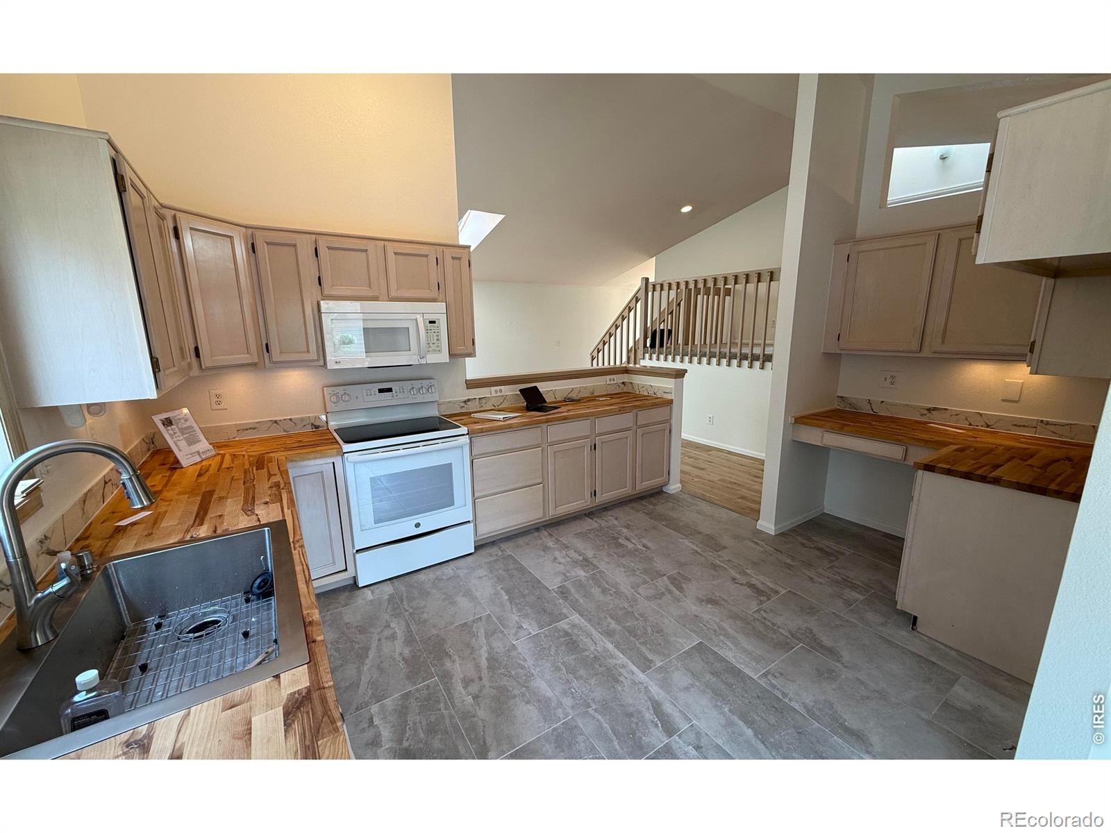 508 Creekside Court