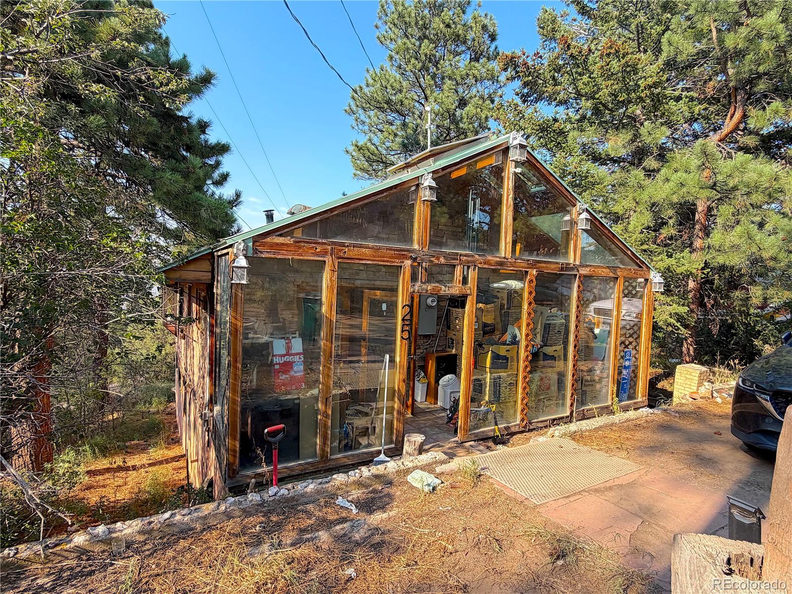 25 Pine Road