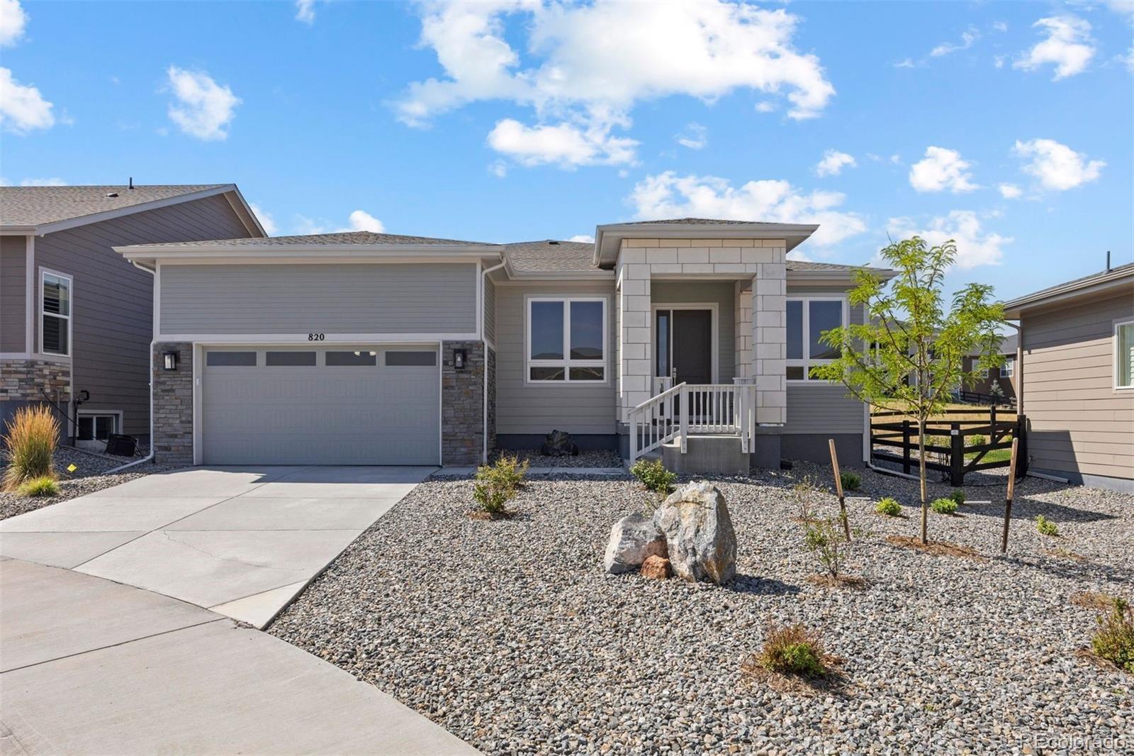 820 Bahia Point