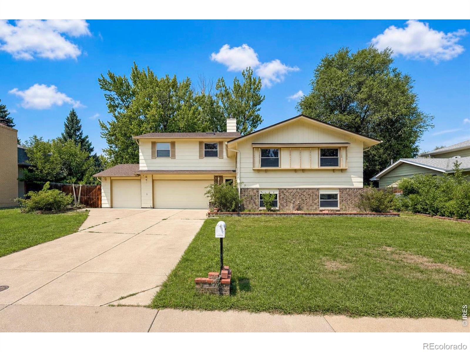 1345 Miramonte Court