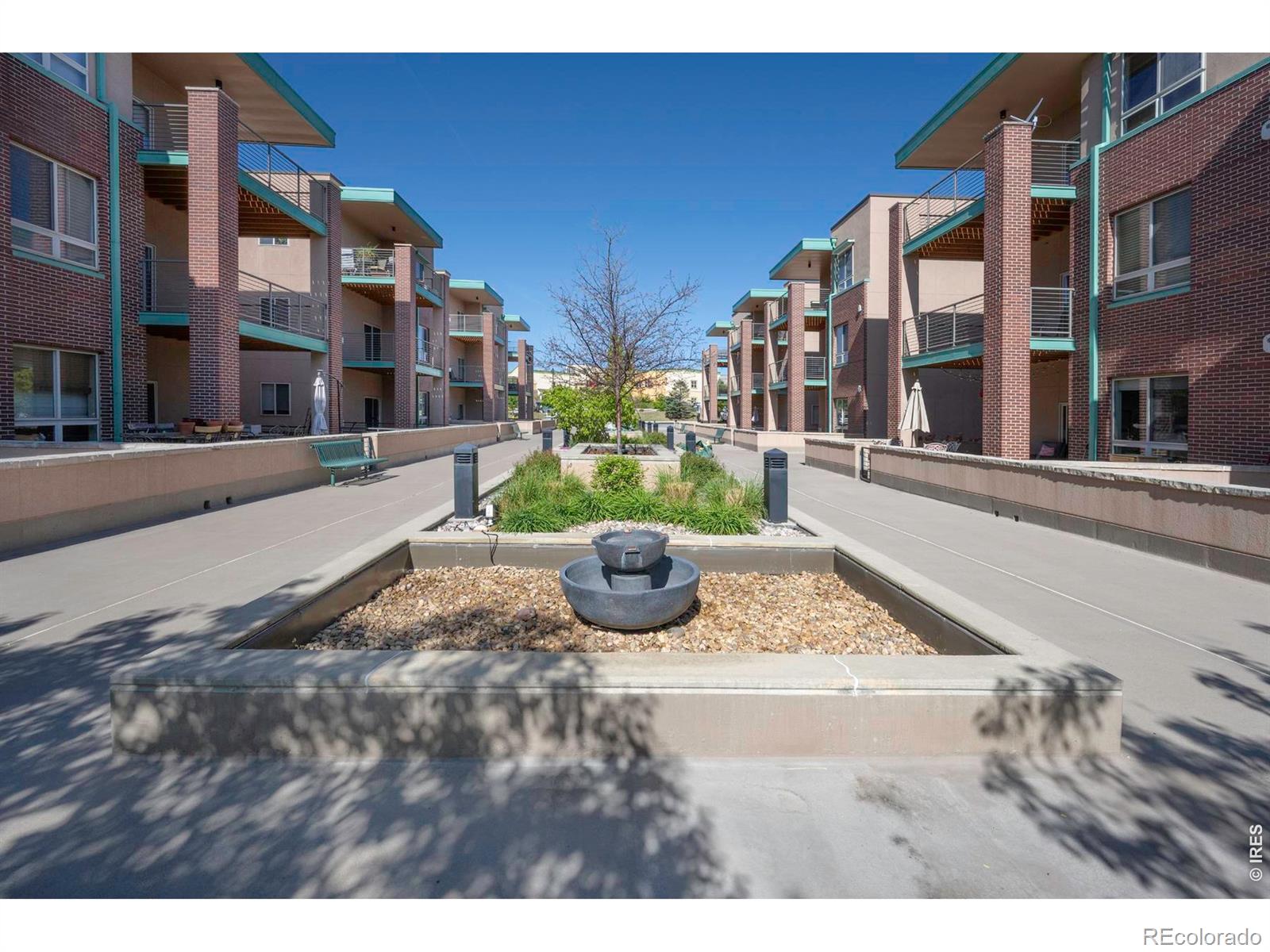 1053 W Century Drive Unit 101