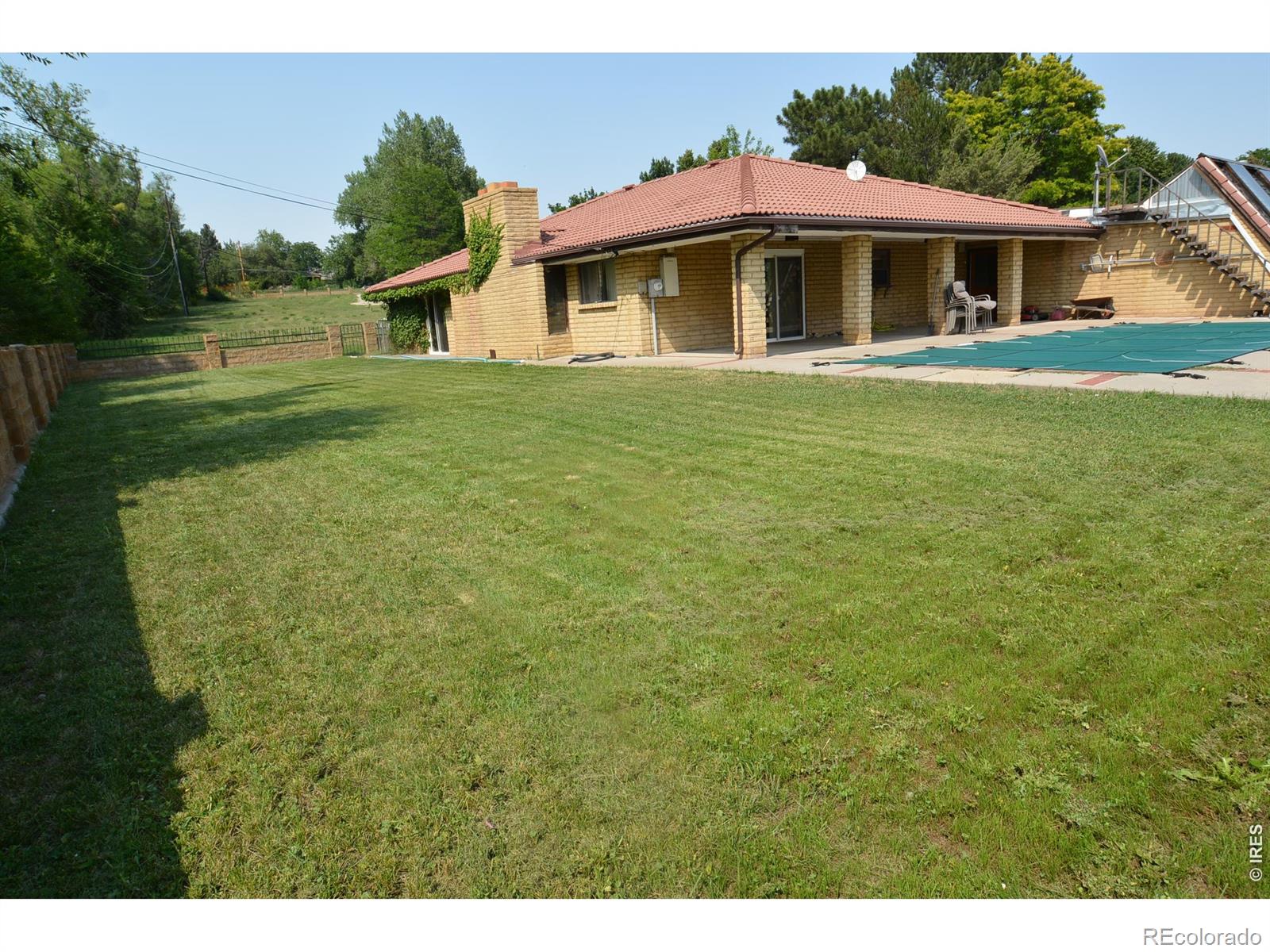 10110 W 73rd Place