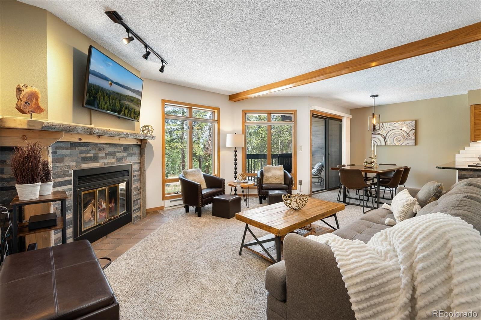 100 Bryant Boulevard Unit 8
