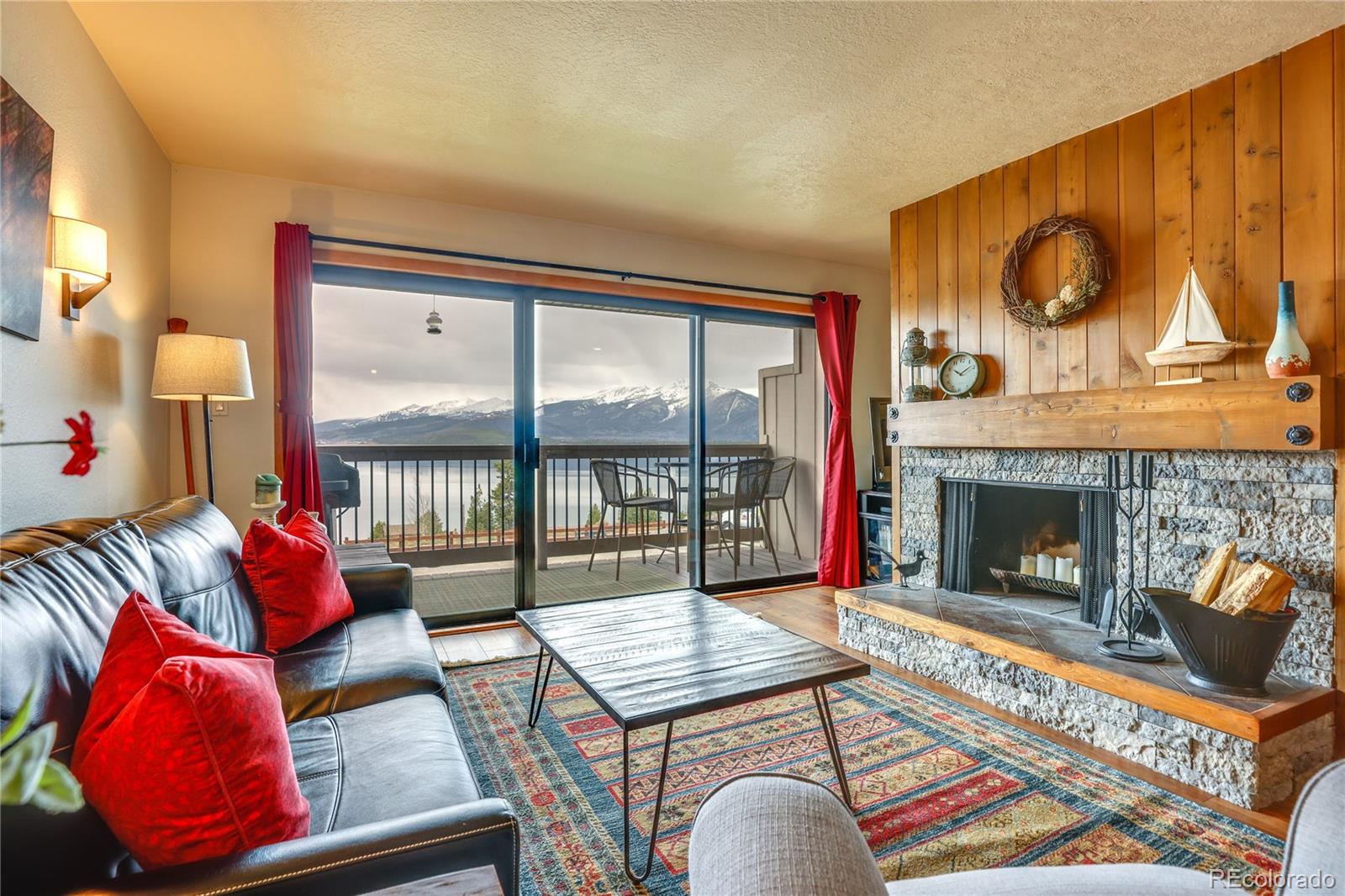 311 W La Bonte Street Unit 206