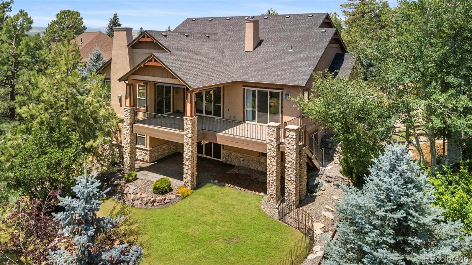 2328 Saddleback Drive