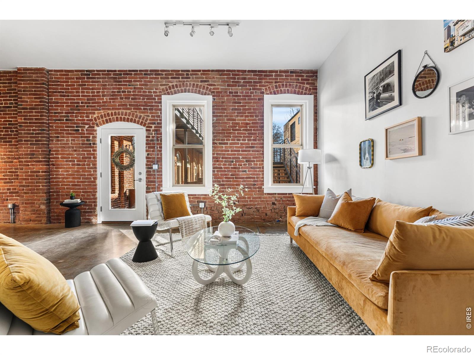 2501 Grove Street Unit 101