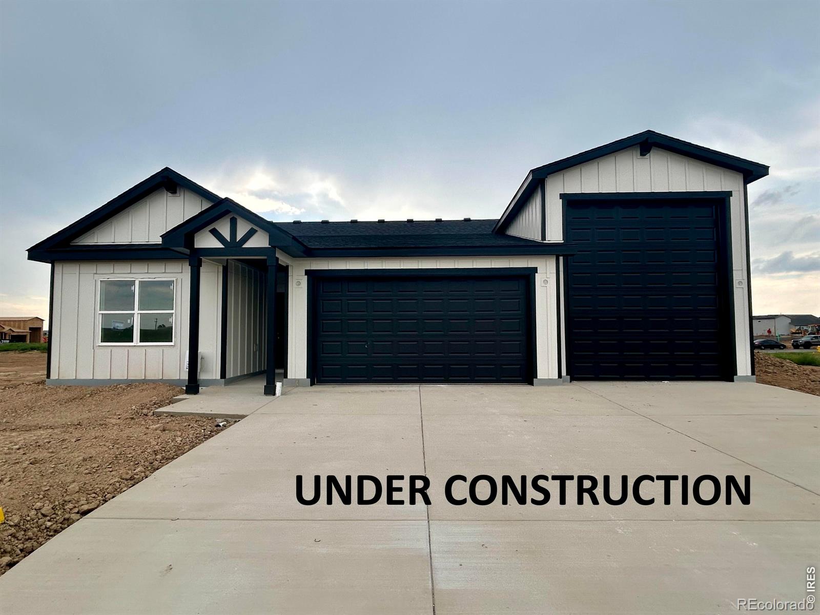 305 Plains Parkway