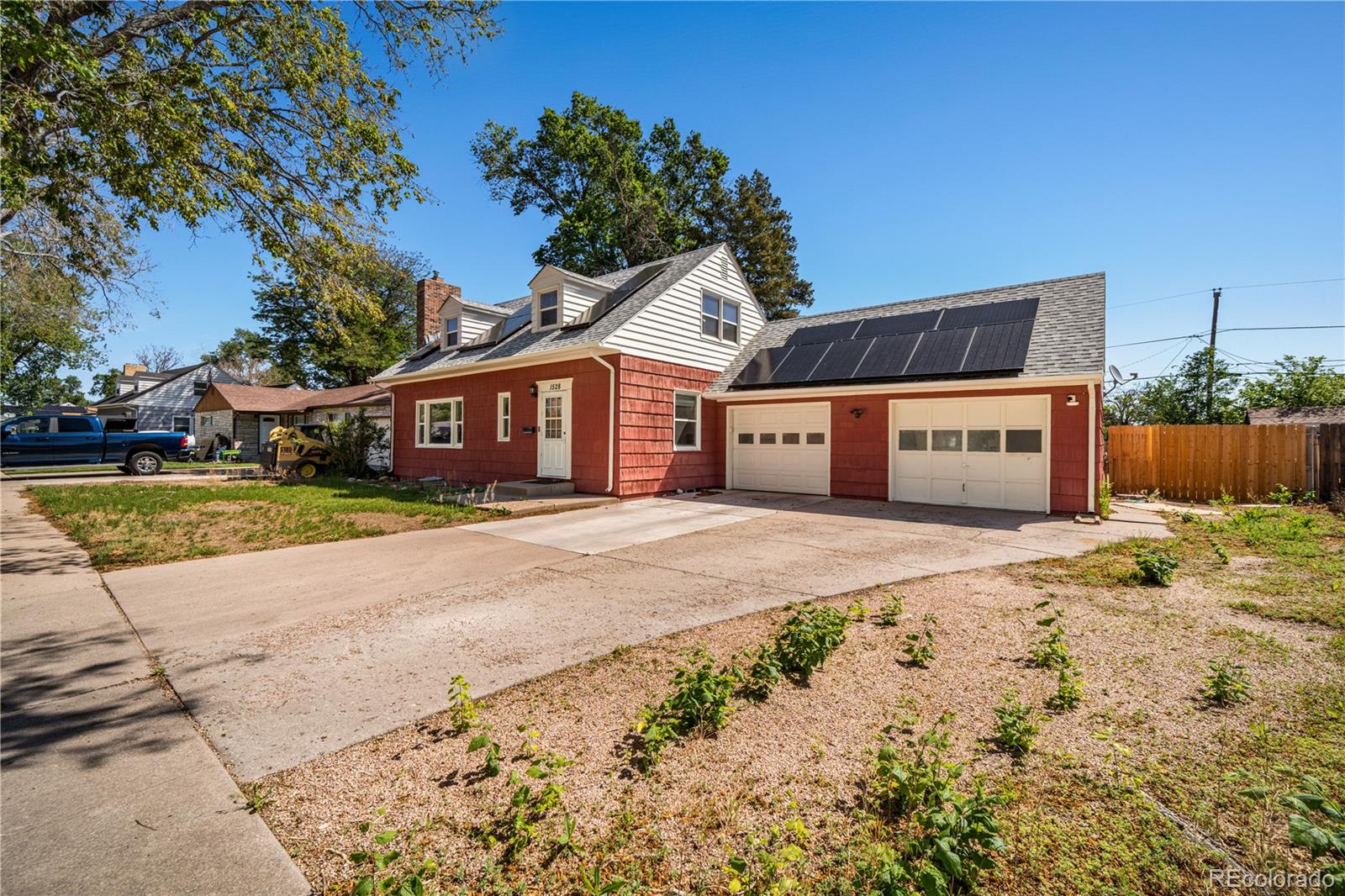 1528 Alexander Circle