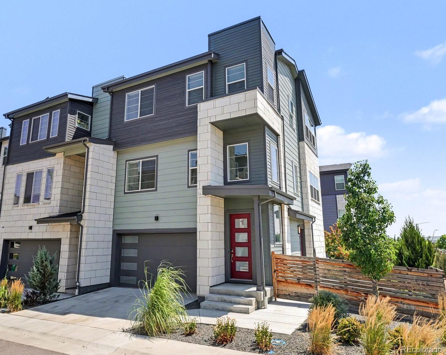 1580 W 68th Lane