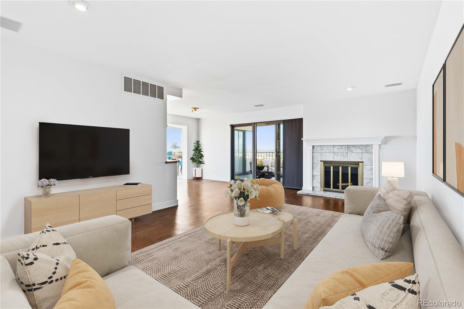 130 N Pearl Street Unit 1404