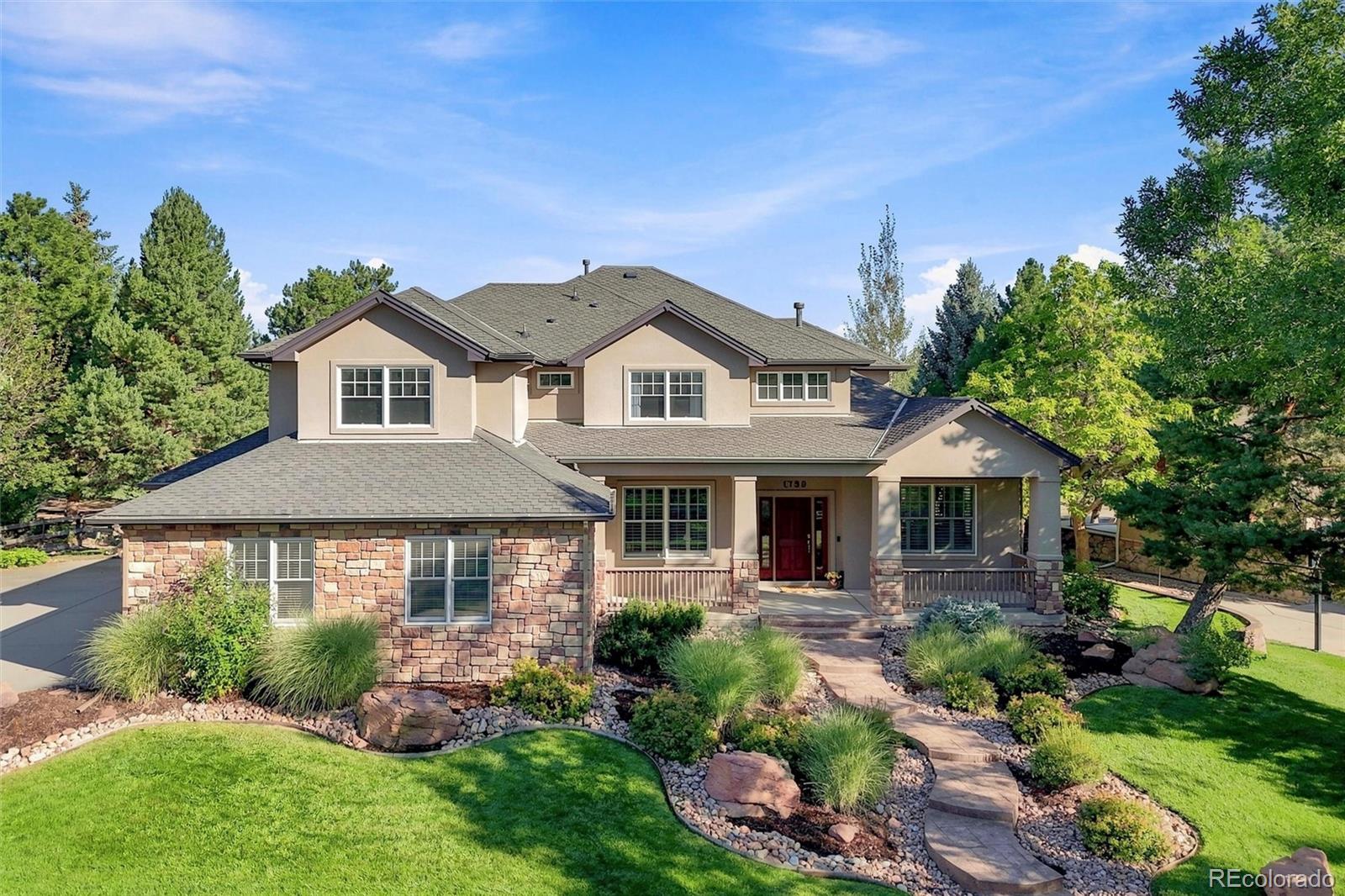 1739 Redwing Lane