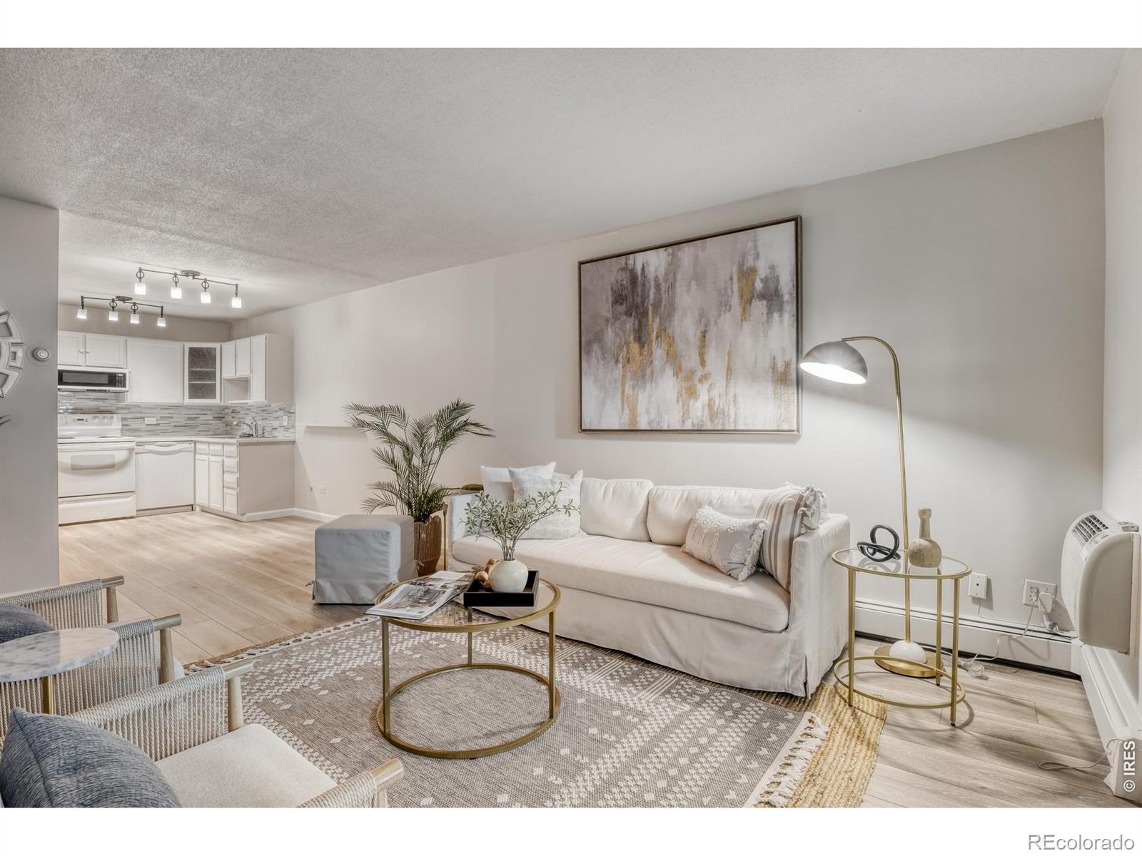680 S Alton Way Unit 1B