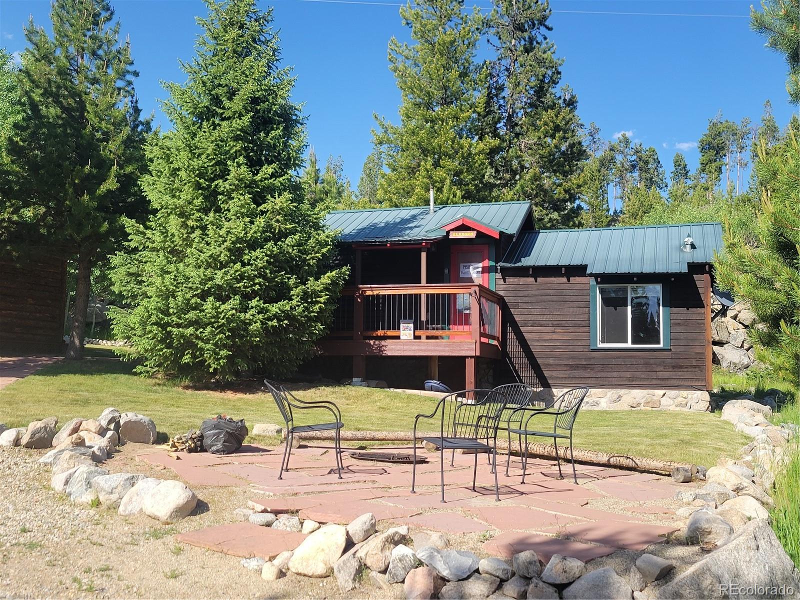 1450 Pine Lane Unit B