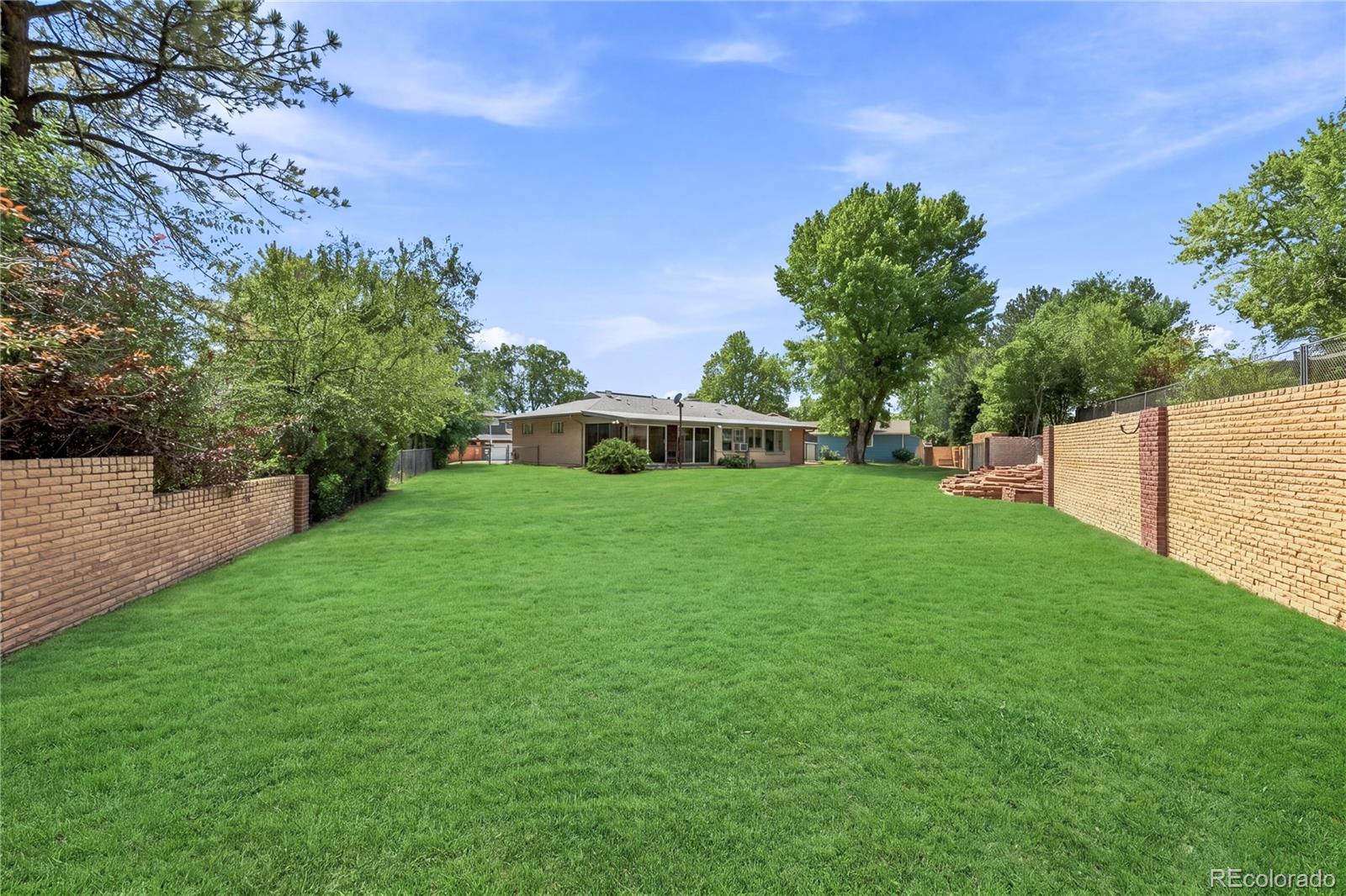 8035 E Jefferson Place
