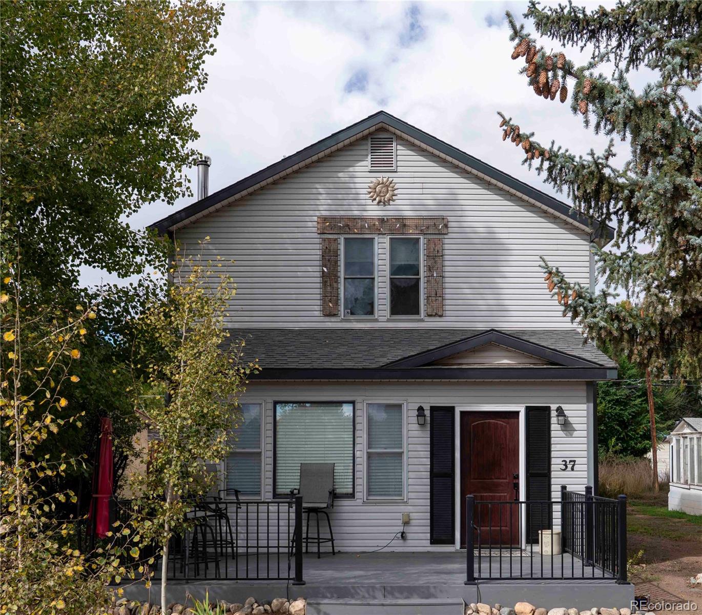 37 Bronk Street