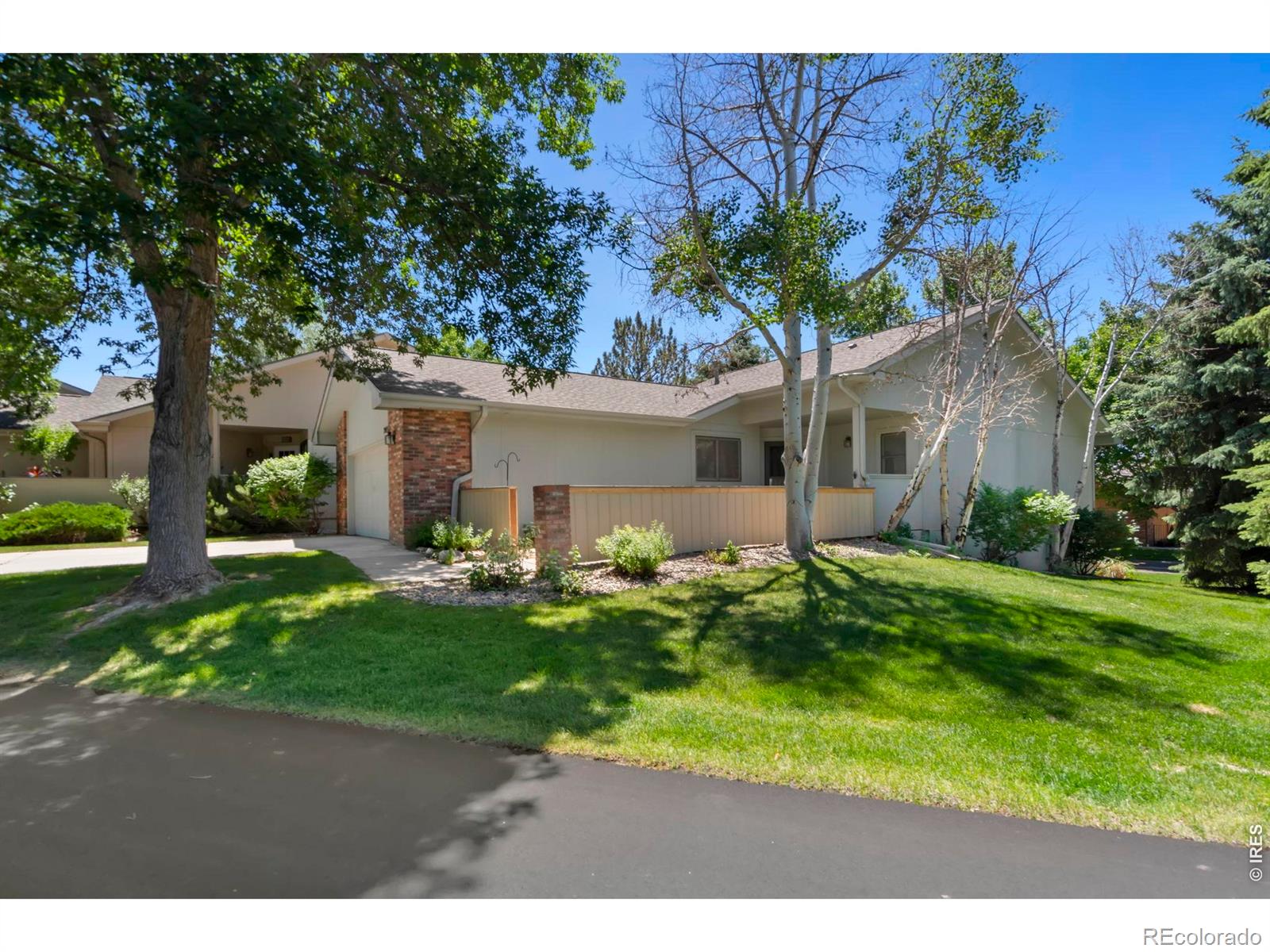 2037 Adriel Drive