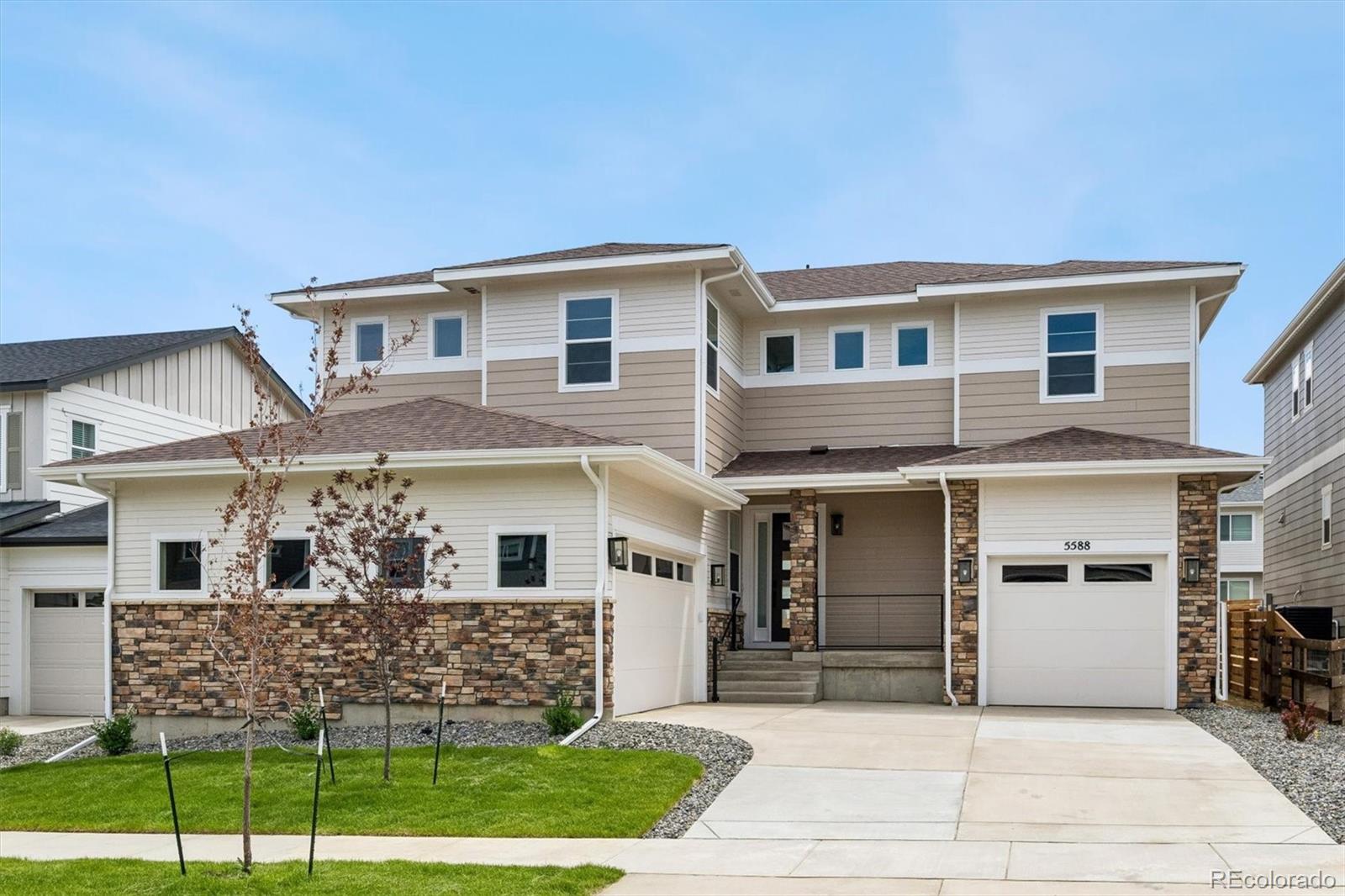 5588 Tamarack Avenue