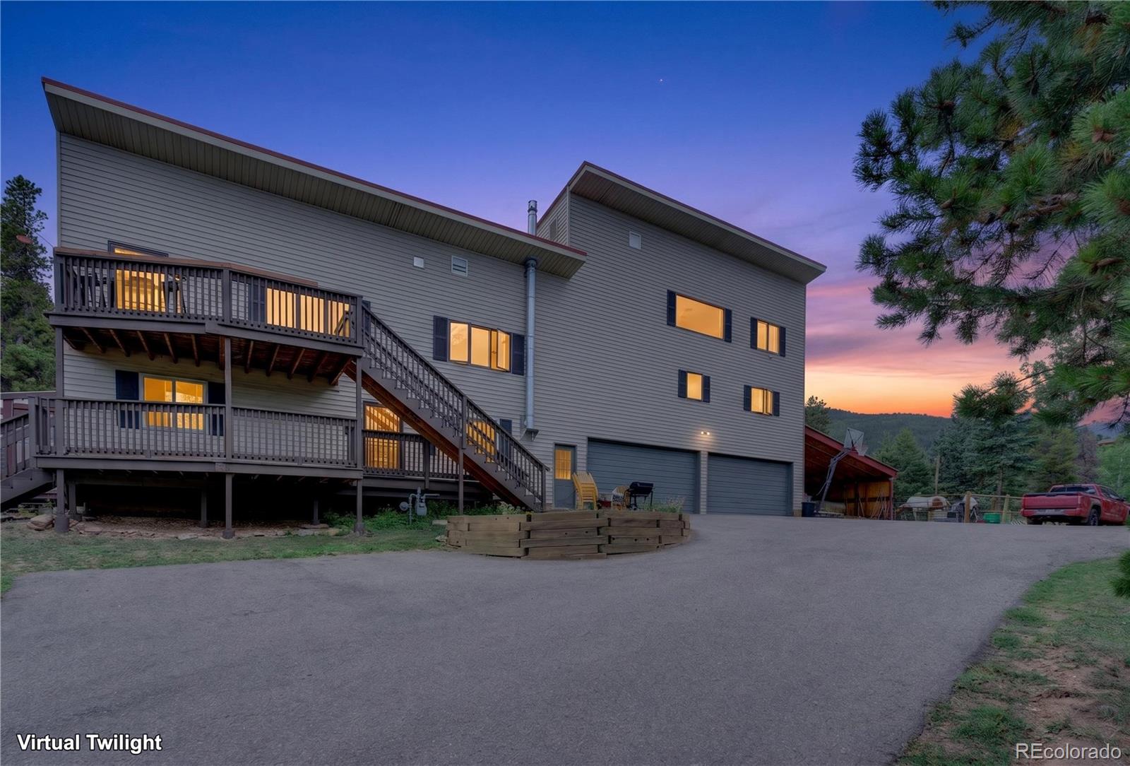 9225 Sandy Lane