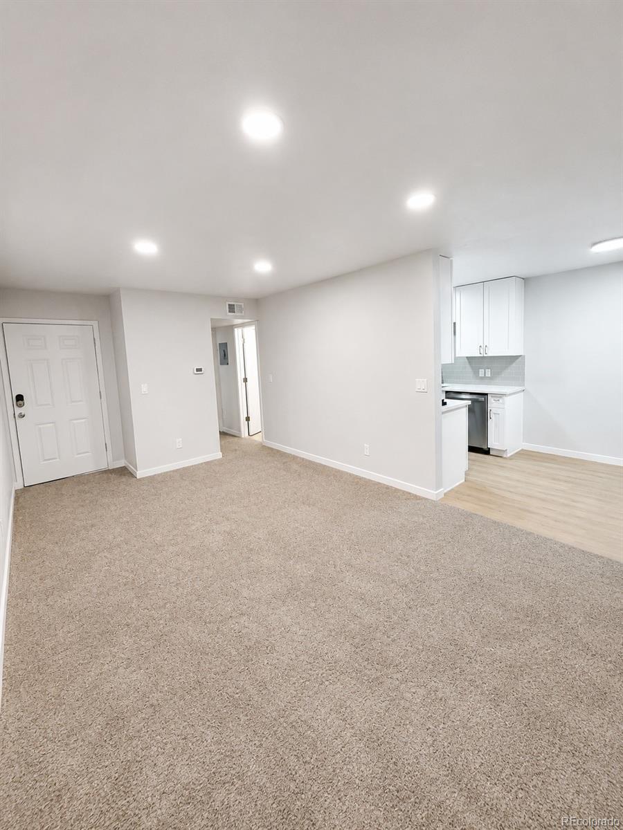 10702 E Exposition Avenue Unit 105