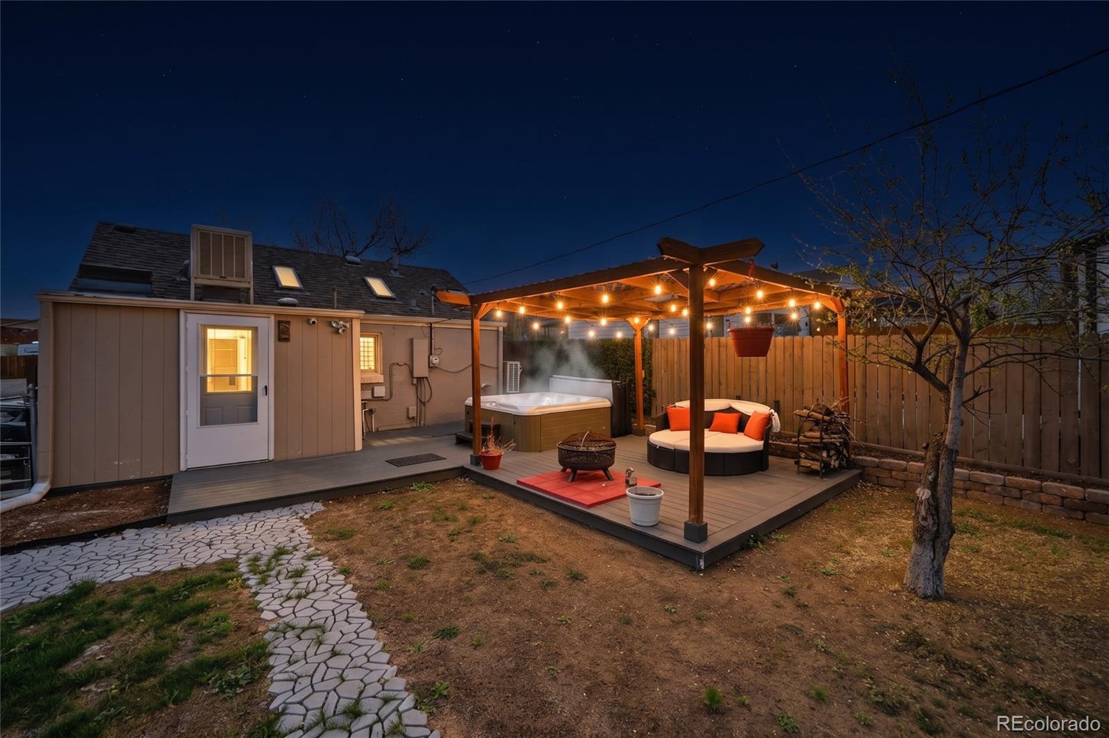 3460 S Canosa Court