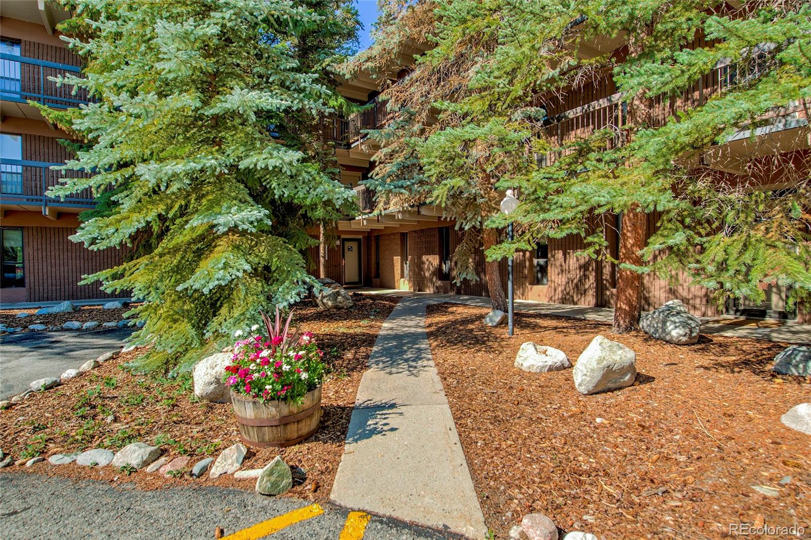 222 Creekside Drive Unit 317
