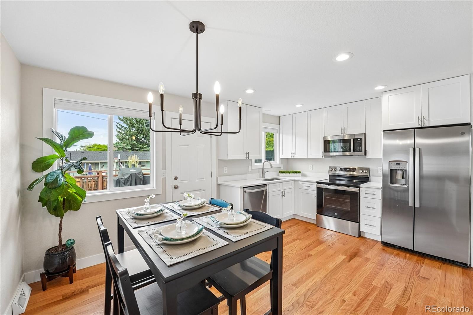 3521 W Mountain Road