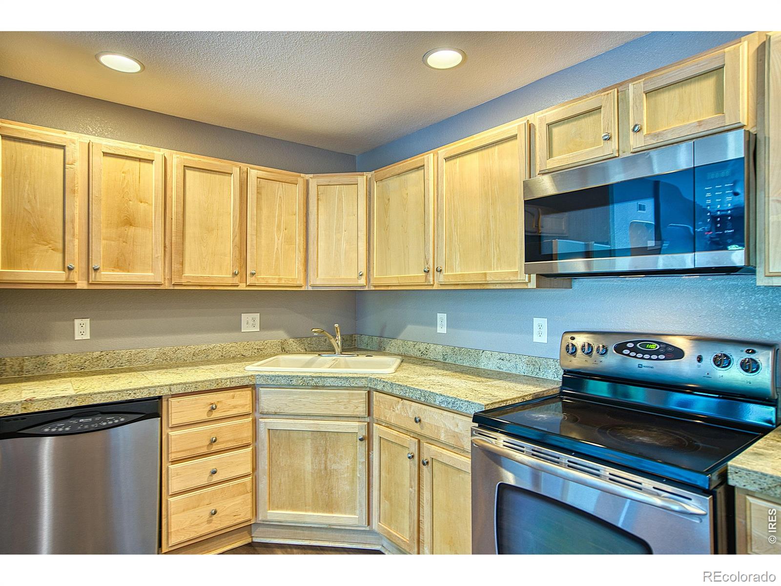2239 Calais Drive Unit 11B