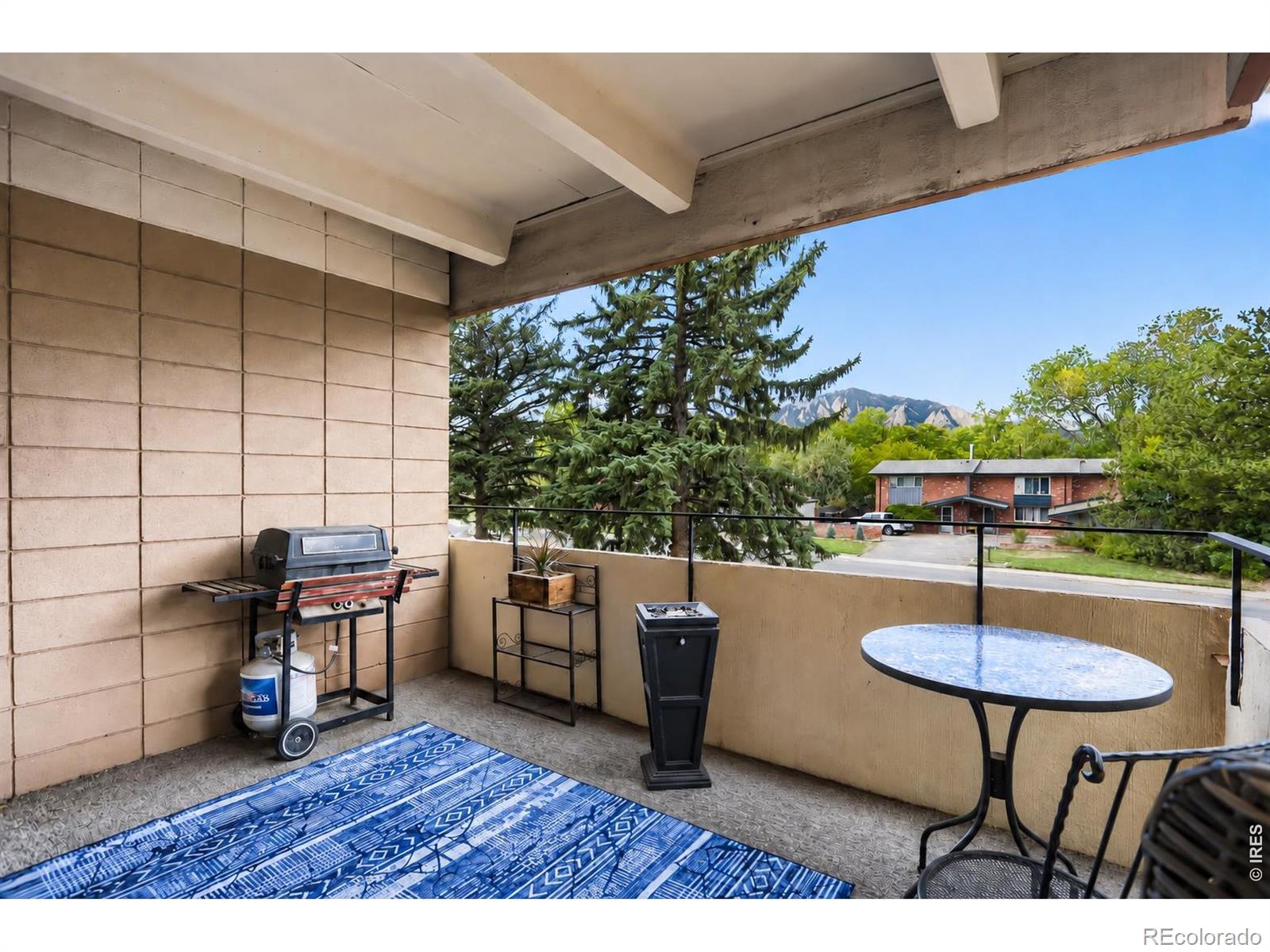500 Mohawk Drive Unit 202