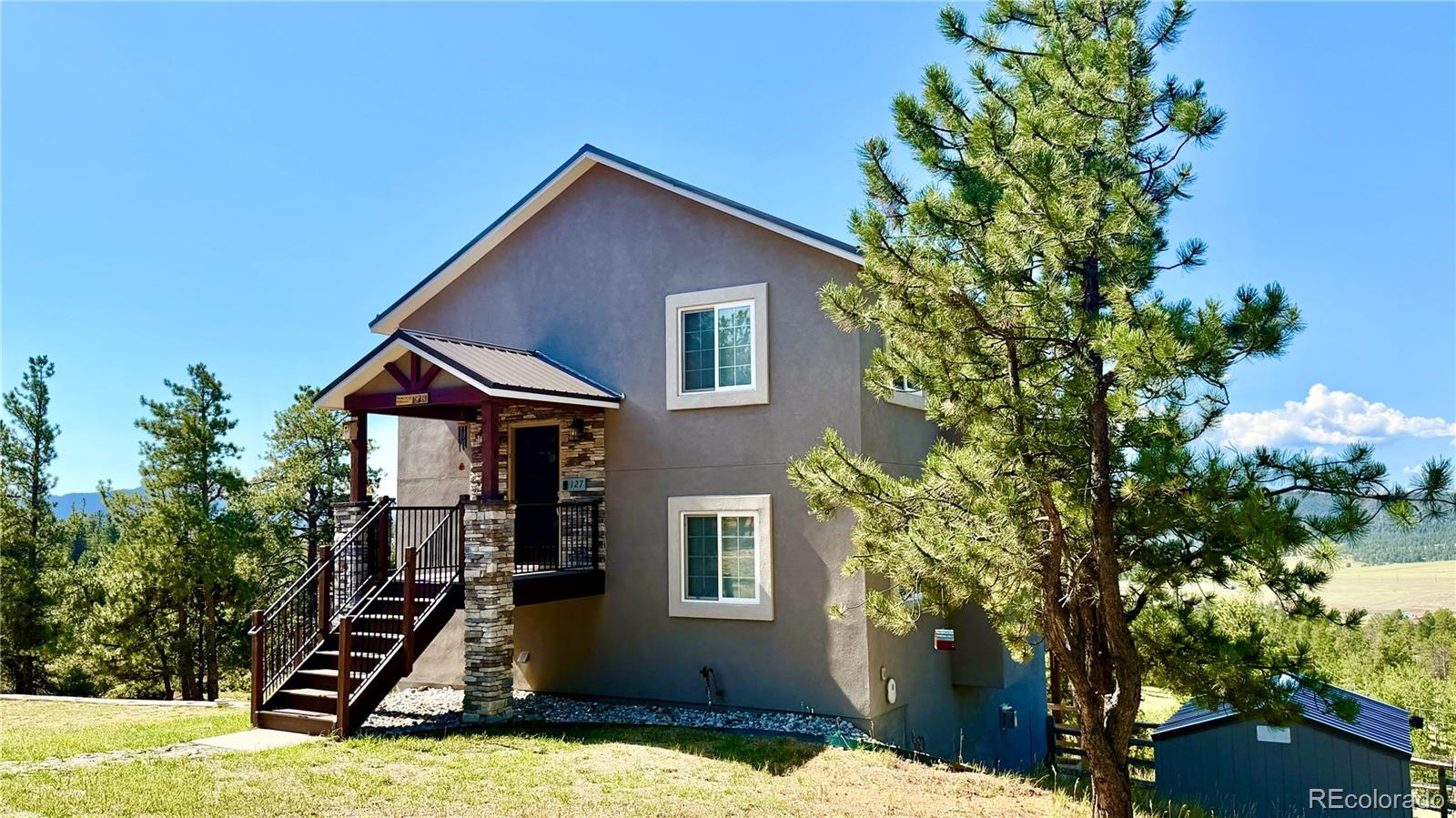 127 Carlton Circle