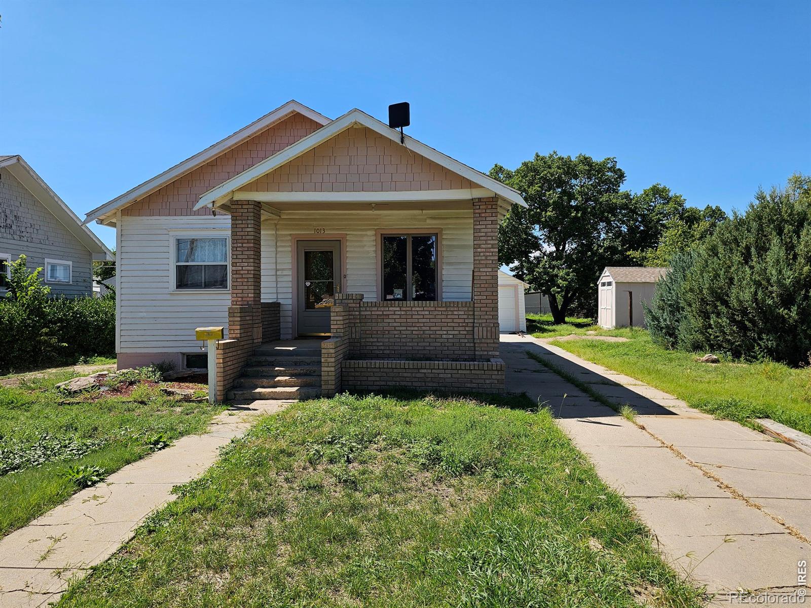 1013 Sidney Avenue